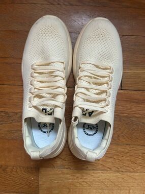 APL Men's TechLoom Running Shoe - Cream